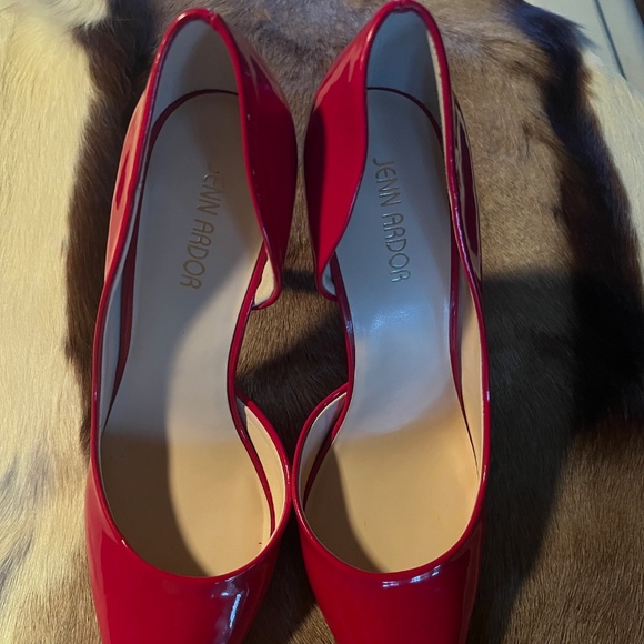 JENN ARDOR Red Stiletto 4" Heel Pumps W/ Classic Closed Toe & Open Side--SZ 8.5 - Picture 4 of 9